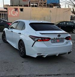 تۆیۆتا کامری